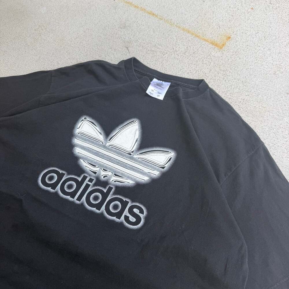 Vintage Adidas Originals Trefoil Outline Logo Black T-Shirt Size L